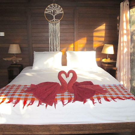 Twin Island Villas & Dive Resort Lembongan Esterno foto